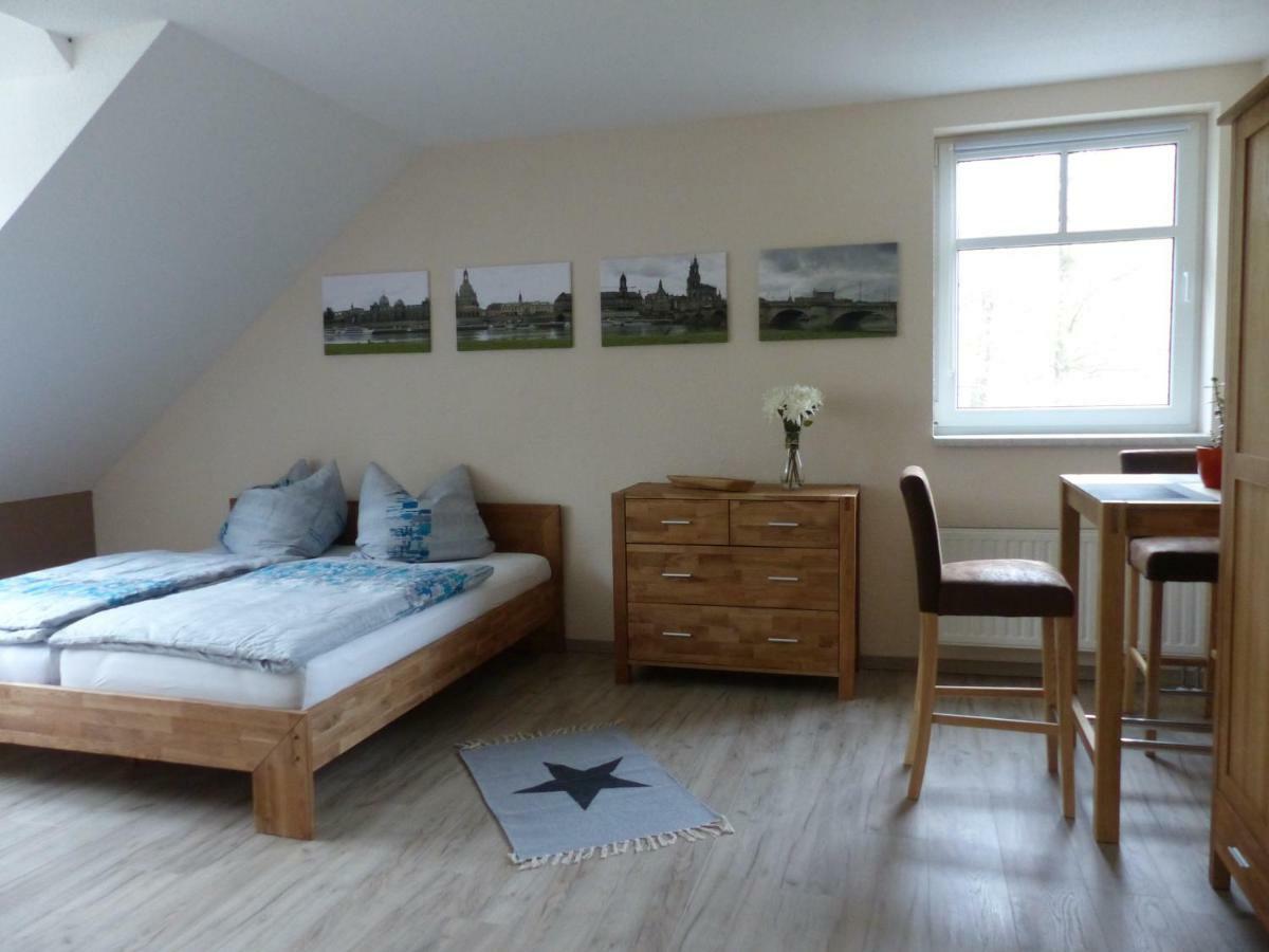 Ferienwohnung Ortrand - Pension Екстер'єр фото